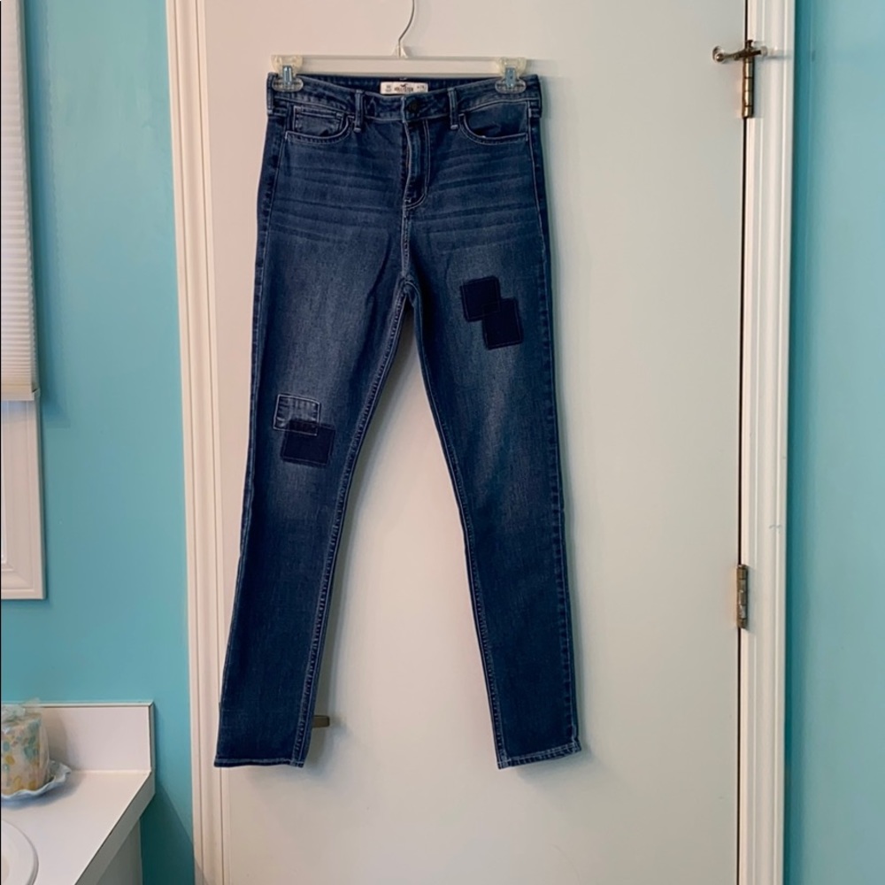 Straight leg blue jeans